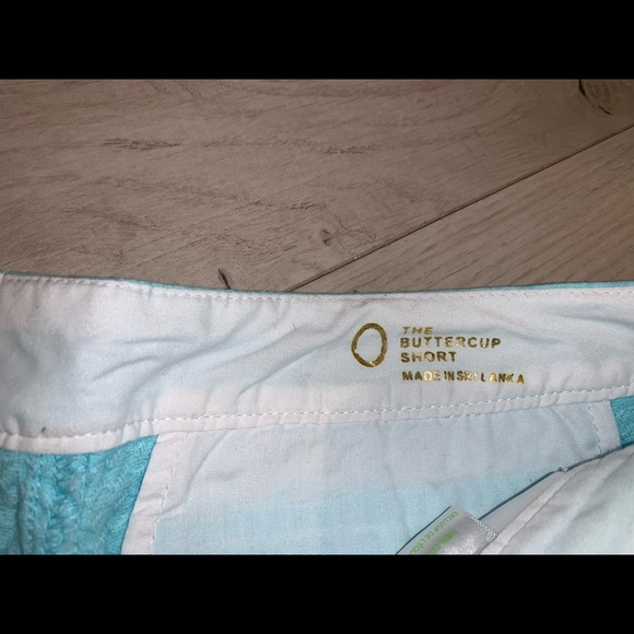 Lilly Pulitzer shorts - Picture 3 of 3